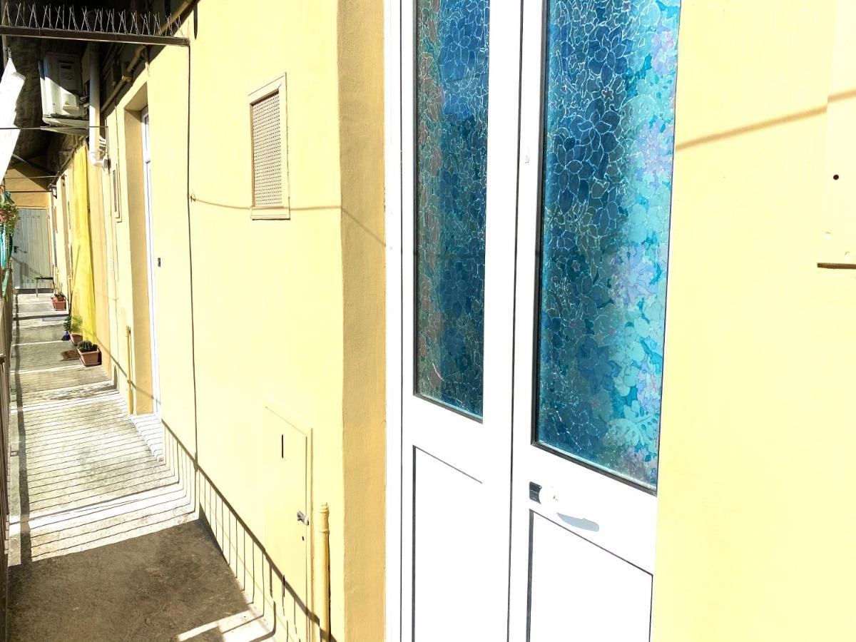 Cozy Studio Apartment - Borgo Campidoglio Torino Exterior foto